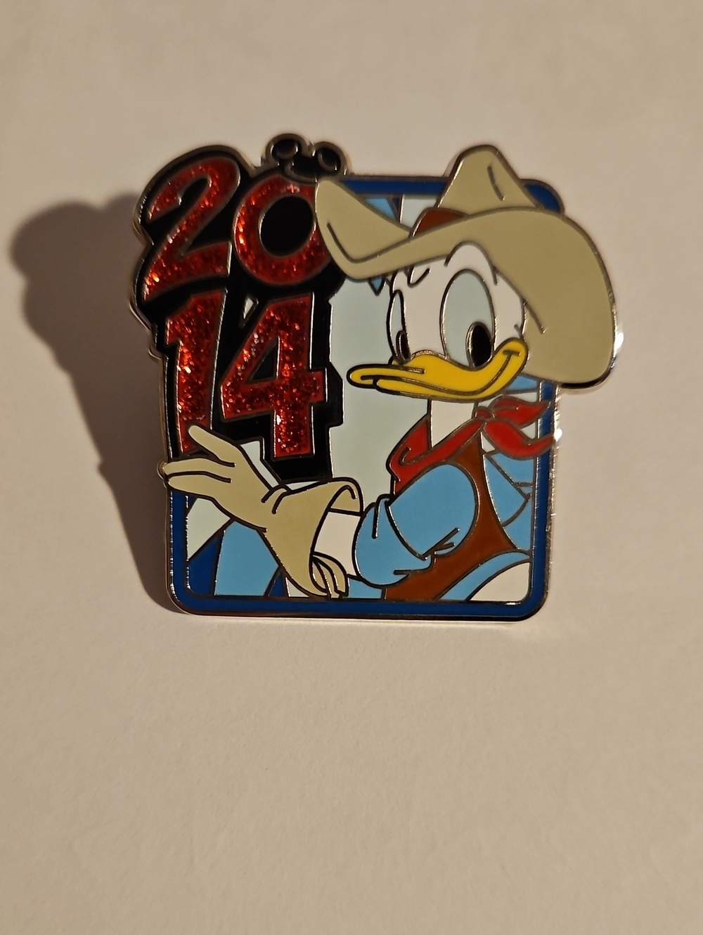 Disney Donald Duck 2014 Trading Pin Cowboy Hat Bandana Hidden Mickey Ears On Top